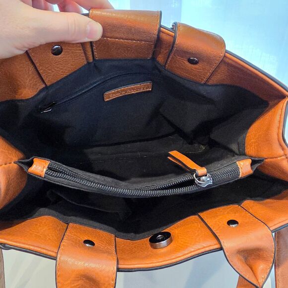 Vegan Leather Medium Satchel Crossbody Tan. Preppy Twee Classic Heritage Scandi - Picture 9 of 9